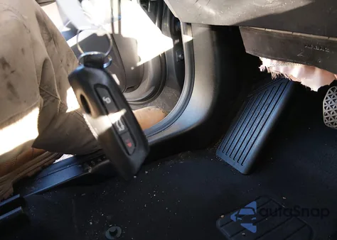 2025 BMW X3 30 xDrive from USA, damaged, VIN 5UX53GP01S9033548